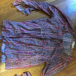 Flowey flowery top great condition